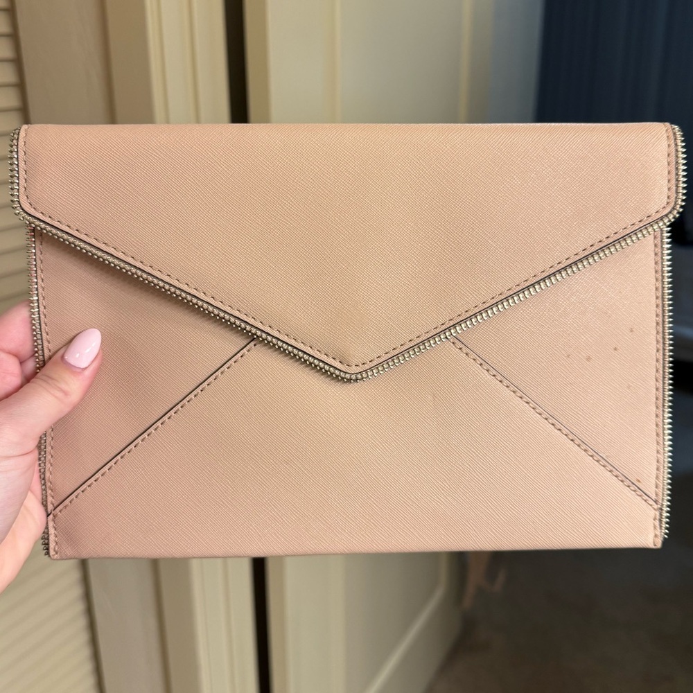 Rebecca Minkoff envelope clutch - excellent condition